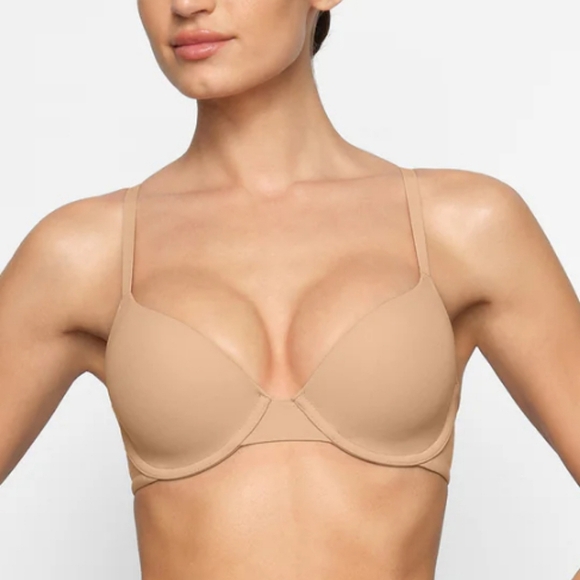 SKIMS Other - SKIMS Underwire Push Up Bra 38C